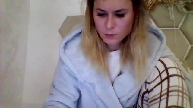 Gallery image thumbnail from Isa__'s myfreecams stream on, 10/22/2023, 21:41 image 2 of 20