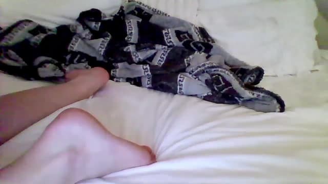 Gallery image thumbnail from Isa__'s myfreecams stream on, 02/24/2024, 22:29 image 10 of 20