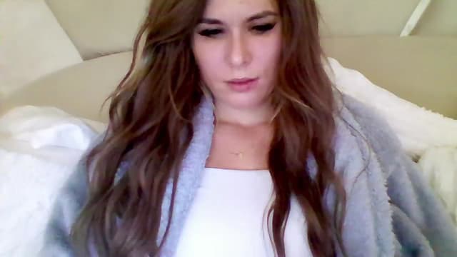 Gallery image thumbnail from Isa__'s myfreecams stream on, 10/26/2024, 21:55 image 7 of 20