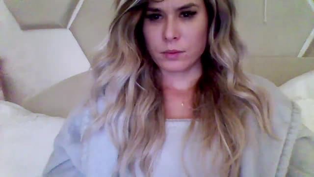 Gallery image thumbnail from Isa__'s myfreecams stream on, 11/09/2024, 22:20 image 7 of 20