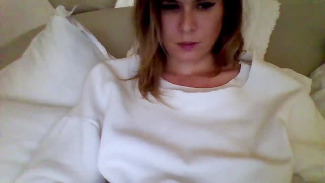 Gallery image thumbnail from Isa__'s myfreecams stream on, 11/16/2024, 20:02 image 17 of 20