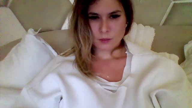 Gallery image thumbnail from Isa__'s myfreecams stream on, 11/16/2024, 20:02 image 10 of 20