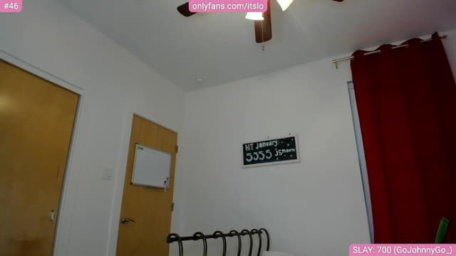 Gallery image thumbnail from ItsLo's myfreecams stream on, 01/18/2023, 24:03 image 12 of 20
