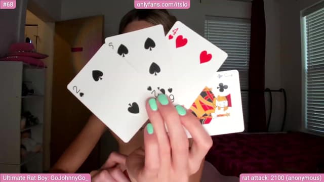 Gallery image thumbnail from ItsLo's myfreecams stream on, 10/02/2023, 21:00 image 16 of 20