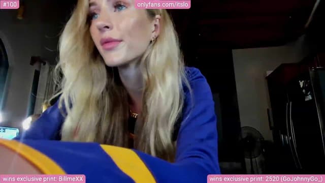 Gallery image thumbnail from ItsLo's myfreecams stream on, 10/10/2023, 04:59 image 3 of 20