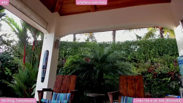 Gallery image thumbnail from ItsLo's myfreecams stream on, 10/12/2023, 22:24 image 14 of 20