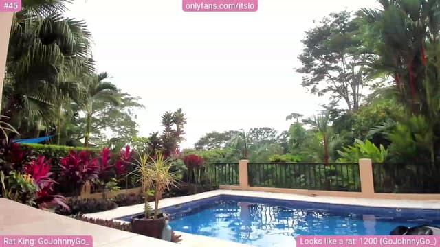 Gallery image thumbnail from ItsLo's myfreecams stream on, 10/12/2023, 23:26 image 8 of 20