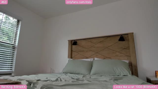 Gallery image thumbnail from ItsLo's myfreecams stream on, 05/06/2024, 21:05 image 4 of 20