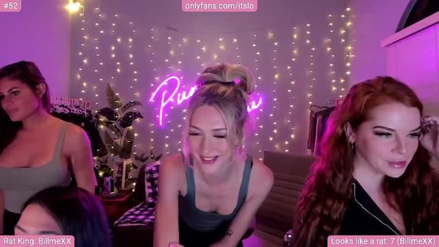 Gallery image thumbnail from ItsLo's myfreecams stream on, 05/21/2024, 07:13 image 1 of 20