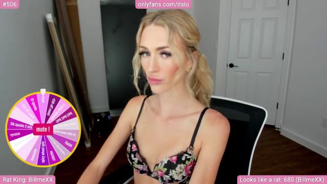 Gallery image thumbnail from ItsLo's myfreecams stream on, 07/24/2024, 21:39 image 15 of 20