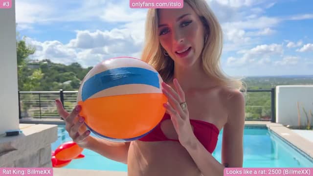 Gallery image thumbnail from ItsLo's myfreecams stream on, 08/14/2024, 21:29 image 14 of 20