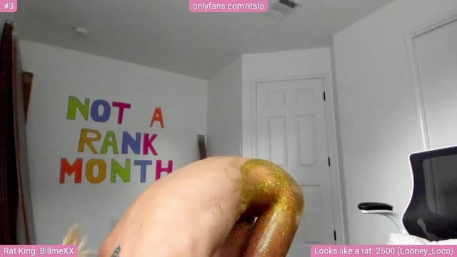 Gallery image thumbnail from ItsLo's myfreecams stream on, 08/24/2024, 24:00 image 20 of 20