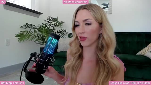 Gallery image thumbnail from ItsLo's myfreecams stream on, 09/01/2024, 24:03 image 1 of 20