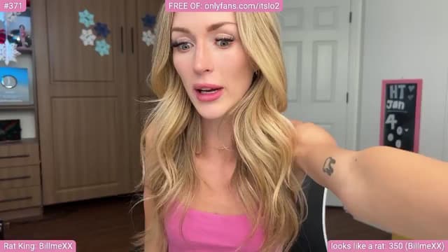 Gallery image thumbnail from ItsLo's myfreecams stream on, 01/15/2025, 22:12 image 16 of 20