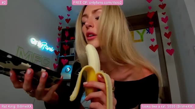 Gallery image thumbnail from ItsLo's myfreecams stream on, 03/12/2025, 05:56 image 8 of 20