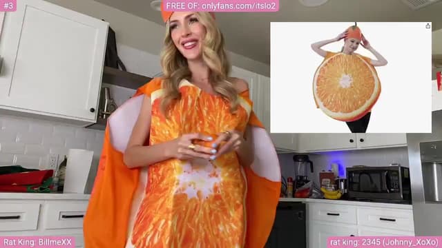 Gallery image thumbnail from ItsLo's myfreecams stream on, 03/15/2025, 19:36 image 12 of 20