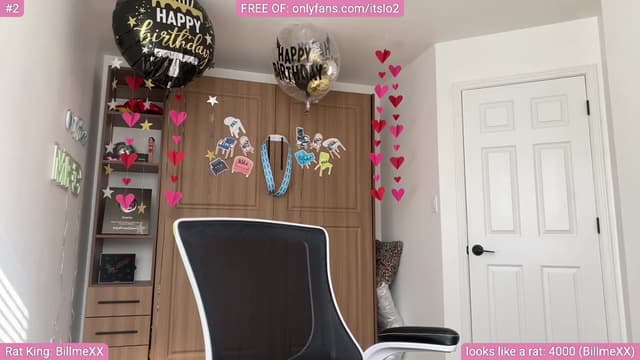 Gallery image thumbnail from ItsLo's myfreecams stream on, 03/21/2025, 23:01 image 14 of 20