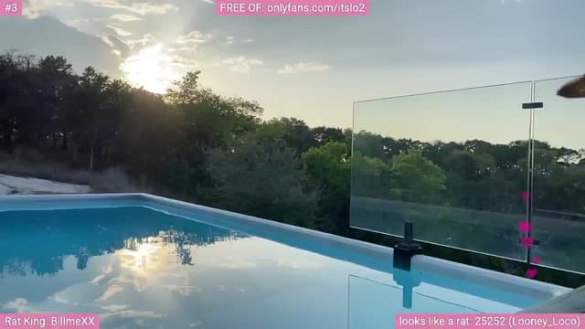 Gallery image thumbnail from ItsLo's myfreecams stream on, 04/01/2025, 24:47 image 17 of 20