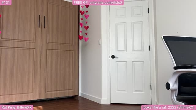 Gallery image thumbnail from ItsLo's myfreecams stream on, 05/29/2025, 23:45 image 6 of 20