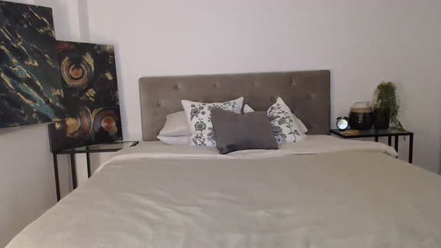 Gallery image thumbnail from ItsMe's myfreecams stream on, 10/19/2023, 13:45 image 5 of 20