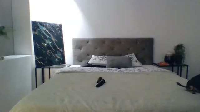 Gallery image thumbnail from ItsMe's myfreecams stream on, 11/15/2023, 11:37 image 10 of 20