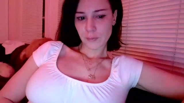 Gallery image thumbnail from Ivy__'s myfreecams stream on, 03/04/2023, 07:37 image 8 of 20