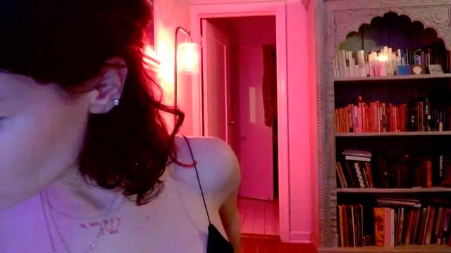 Gallery image thumbnail from Ivy__'s myfreecams stream on, 03/16/2023, 06:09 image 19 of 20