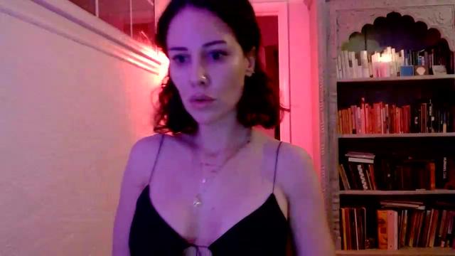Gallery image thumbnail from Ivy__'s myfreecams stream on, 03/16/2023, 06:09 image 18 of 20
