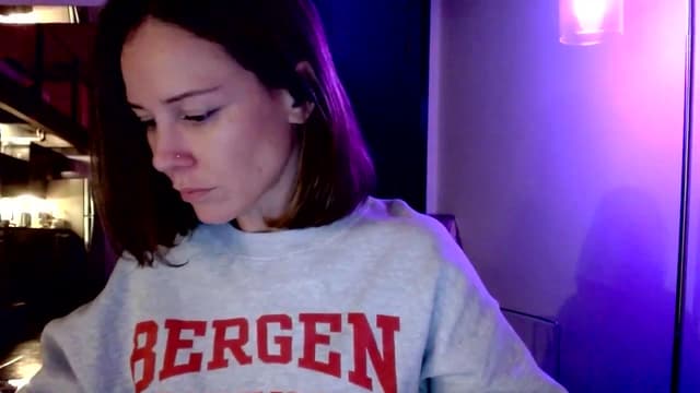 Gallery image thumbnail from Ivy__'s myfreecams stream on, 12/05/2024, 11:55 image 6 of 20