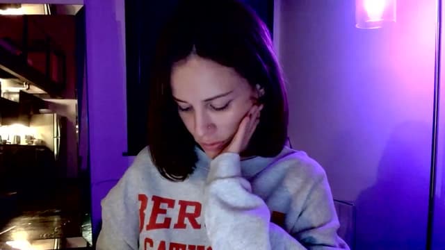 Gallery image thumbnail from Ivy__'s myfreecams stream on, 12/05/2024, 11:55 image 10 of 20