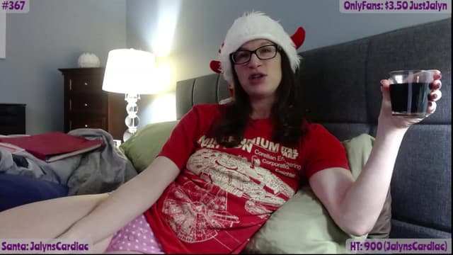 Gallery image thumbnail from Jalyn's myfreecams stream on, 12/21/2022, 02:09 image 15 of 20