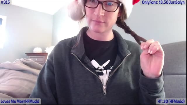Gallery image thumbnail from Jalyn's myfreecams stream on, 12/28/2022, 21:29 image 19 of 20