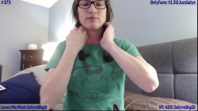 Gallery image thumbnail from Jalyn's myfreecams stream on, 01/06/2023, 01:24 image 8 of 20
