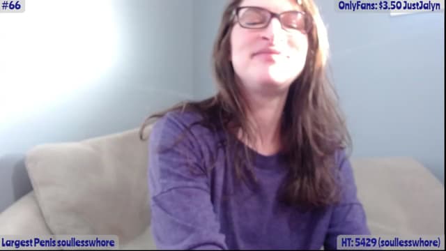 Gallery image thumbnail from Jalyn's myfreecams stream on, 02/19/2023, 22:25 image 13 of 20