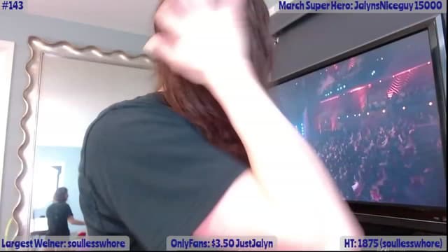 Gallery image thumbnail from Jalyn's myfreecams stream on, 03/09/2023, 24:20 image 7 of 20