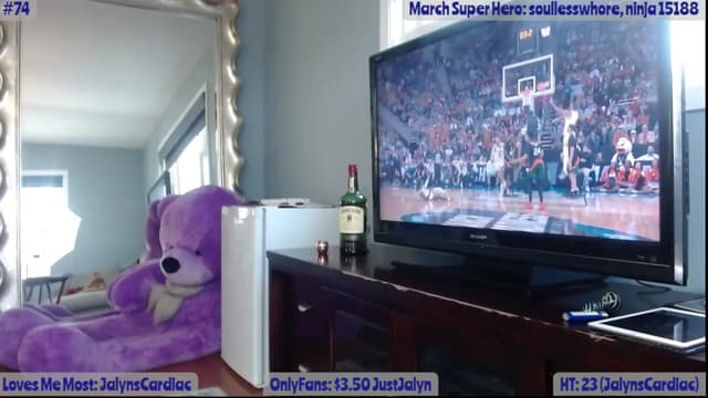 Gallery image thumbnail from Jalyn's myfreecams stream on, 03/26/2023, 23:21 image 7 of 20
