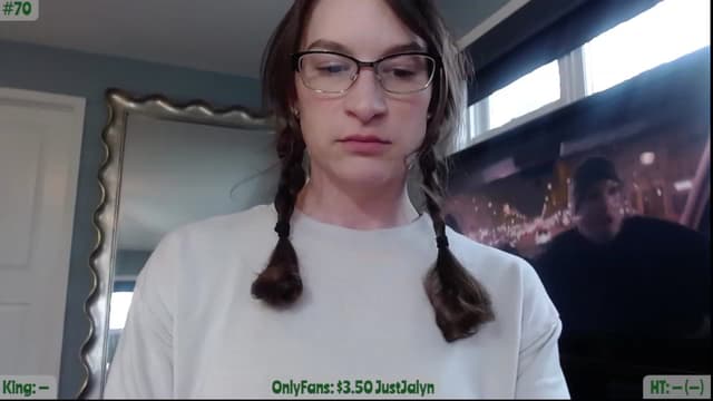 Gallery image thumbnail from Jalyn's myfreecams stream on, 03/31/2023, 19:55 image 16 of 20