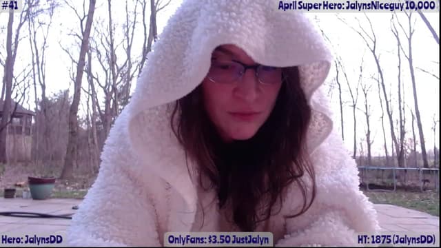 Gallery image thumbnail from Jalyn's myfreecams stream on, 04/12/2023, 01:01 image 12 of 20