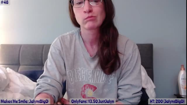 Gallery image thumbnail from Jalyn's myfreecams stream on, 04/16/2023, 14:04 image 6 of 20