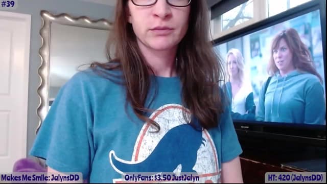 Gallery image thumbnail from Jalyn's myfreecams stream on, 04/19/2023, 23:19 image 14 of 20