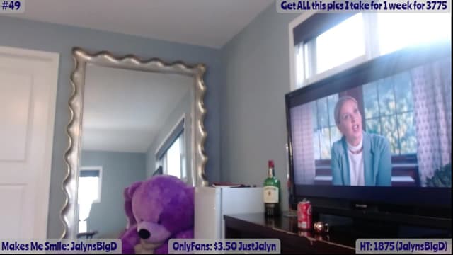 Gallery image thumbnail from Jalyn's myfreecams stream on, 04/25/2023, 24:43 image 9 of 20
