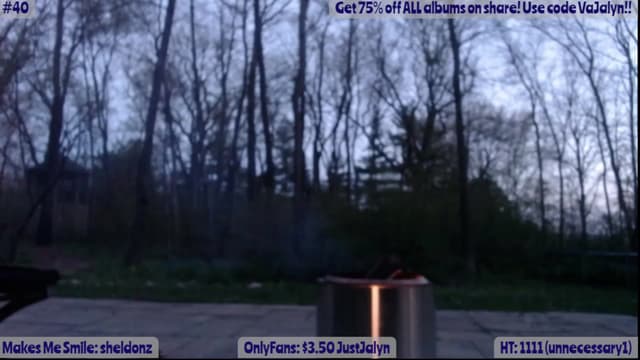 Gallery image thumbnail from Jalyn's myfreecams stream on, 04/29/2023, 01:36 image 10 of 20