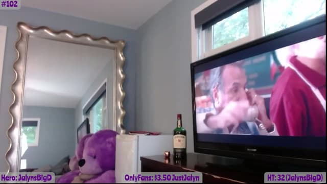 Gallery image thumbnail from Jalyn's myfreecams stream on, 06/07/2023, 24:11 image 9 of 20
