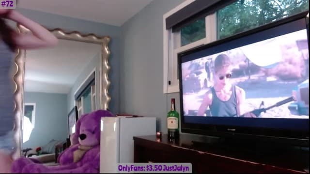 Gallery image thumbnail from Jalyn's myfreecams stream on, 07/06/2023, 24:12 image 7 of 20