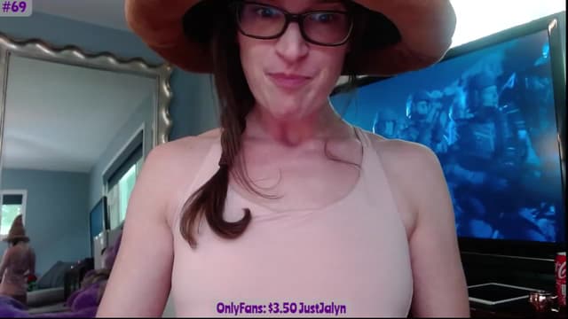 Gallery image thumbnail from Jalyn's myfreecams stream on, 07/13/2023, 23:37 image 1 of 20