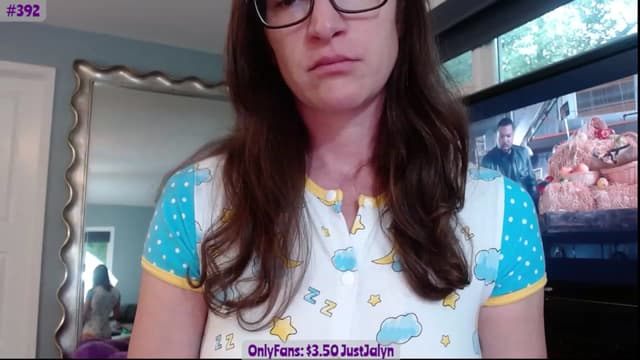 Gallery image thumbnail from Jalyn's myfreecams stream on, 08/05/2023, 14:10 image 9 of 20