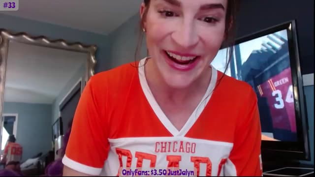 Gallery image thumbnail from Jalyn's myfreecams stream on, 10/06/2023, 24:24 image 14 of 20
