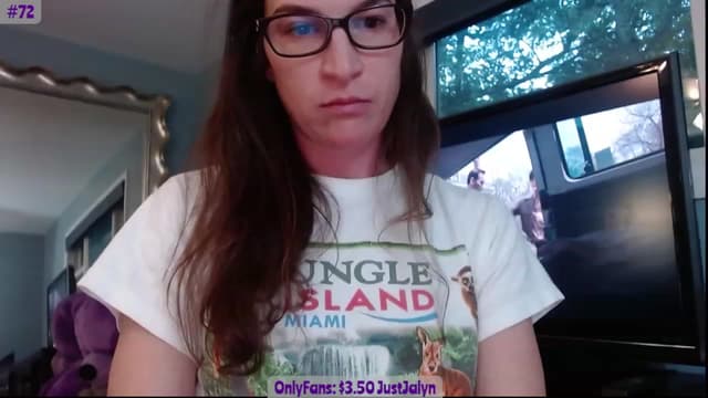Gallery image thumbnail from Jalyn's myfreecams stream on, 10/10/2023, 23:40 image 15 of 20