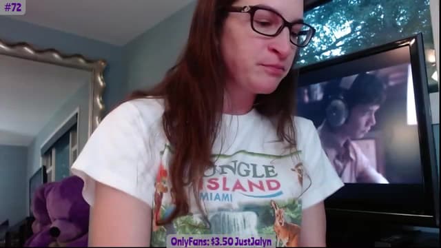 Gallery image thumbnail from Jalyn's myfreecams stream on, 10/10/2023, 23:40 image 16 of 20