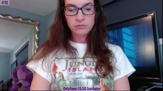 Gallery image thumbnail from Jalyn's myfreecams stream on, 10/11/2023, 24:23 image 5 of 20